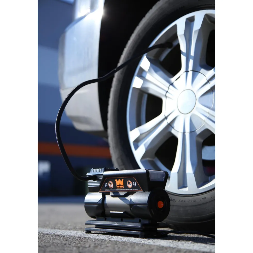 WEN AA2230 12V 100 PSI 1.25 CFM Portable Air Compressor and Tire Inflator with Carrying Case