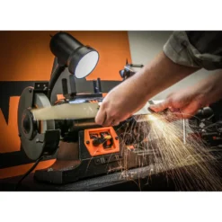 WEN BG625V 2.5-Amp 6-Inch Variable Speed Bench Grinder with Flexible Work Light