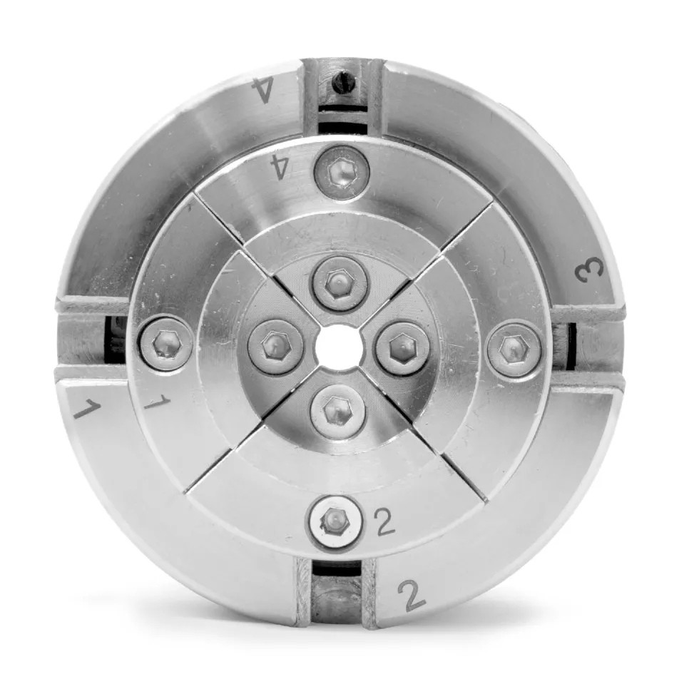 WEN LA4374 3.75-Inch 4-Jaw Self-Centering Lathe Chuck Set with 1-Inch x 8TPI Thread